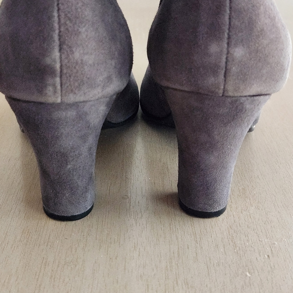 Aerosoles Aerolite Suede Boots - Picture 8 of 16